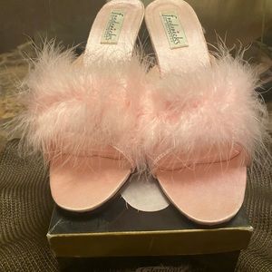 Frederick’s of Hollywood Marabou Pink Slippers